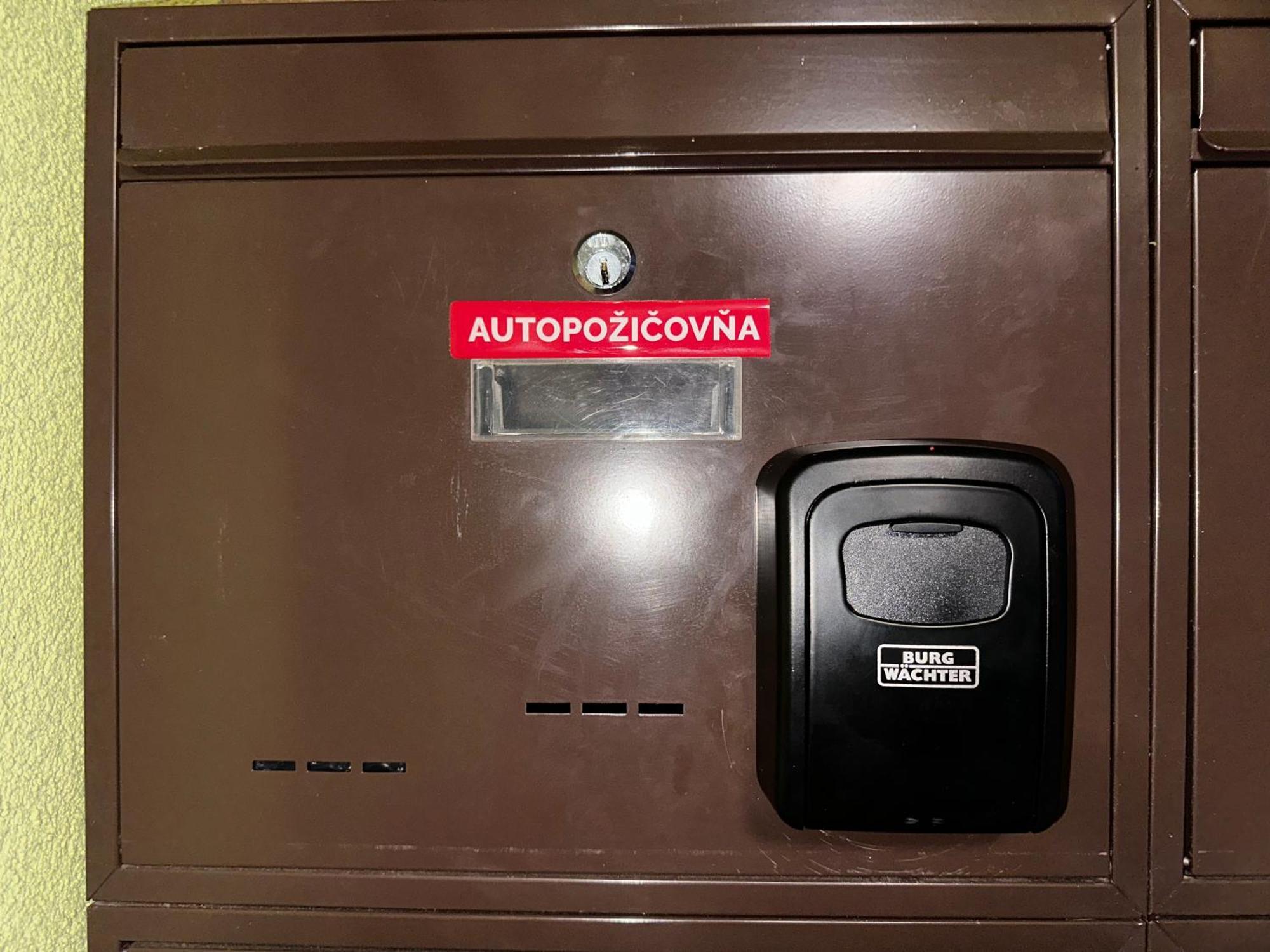 Apartman S Terasou Zvolen Exteriör bild