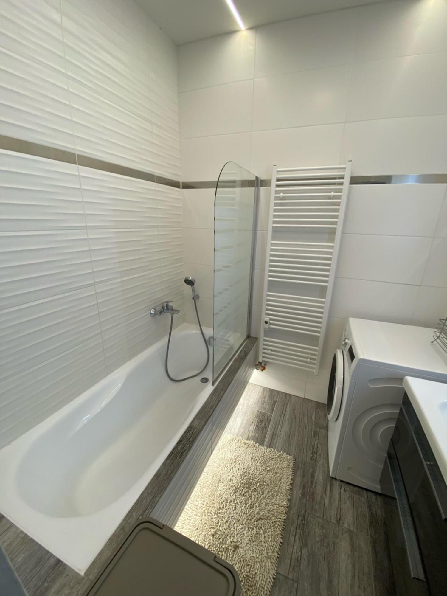 Apartman S Terasou Zvolen Exteriör bild